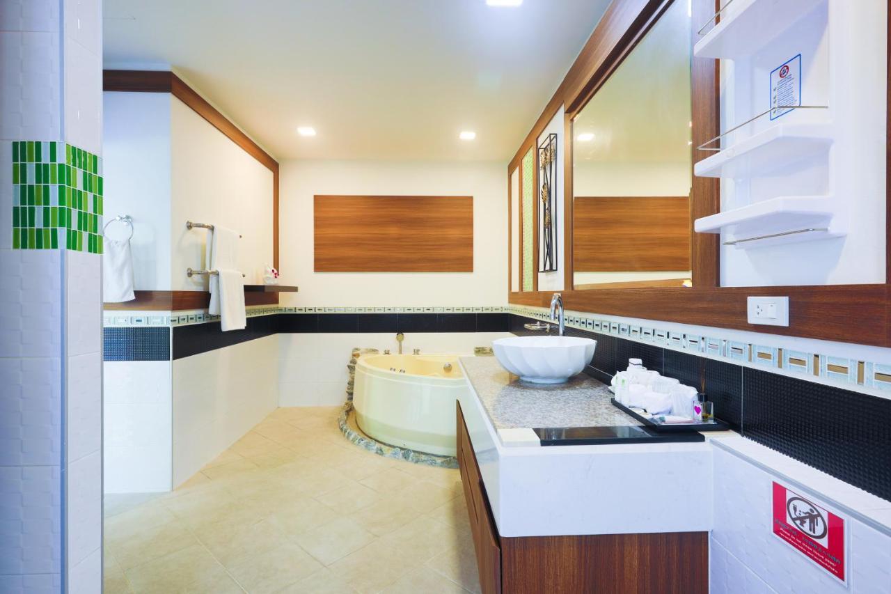 3z Pool And Resort 3*