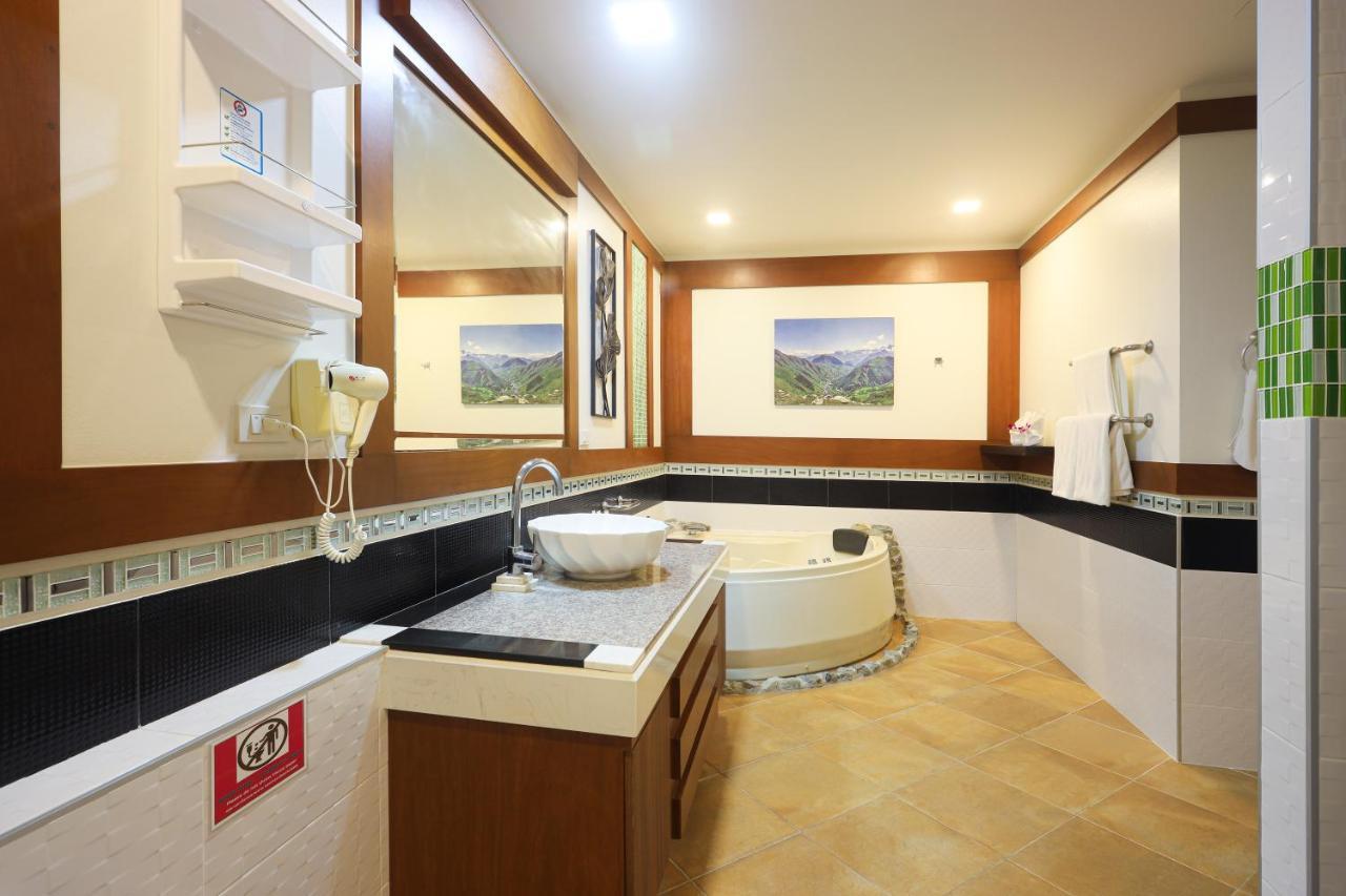 3z Pool And Resort Ban Huai Yai