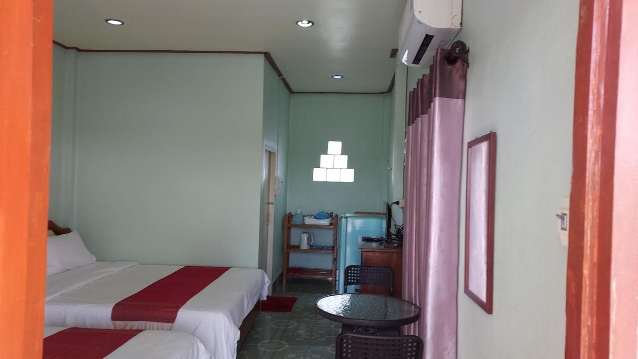 Flora Resort