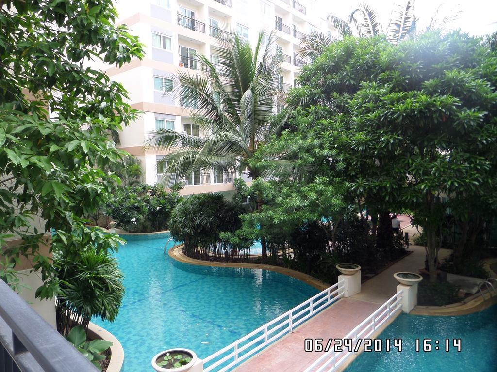 Park Lane Condominium