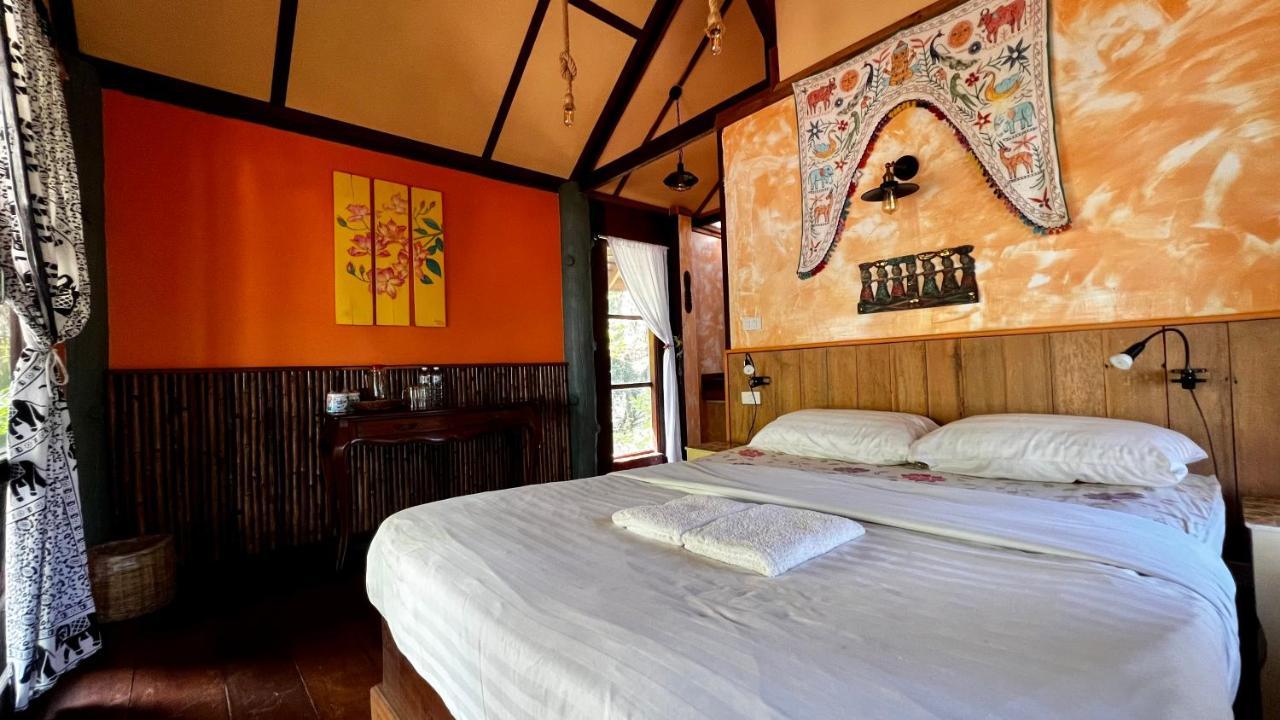 Pp Land Beach Eco Resort