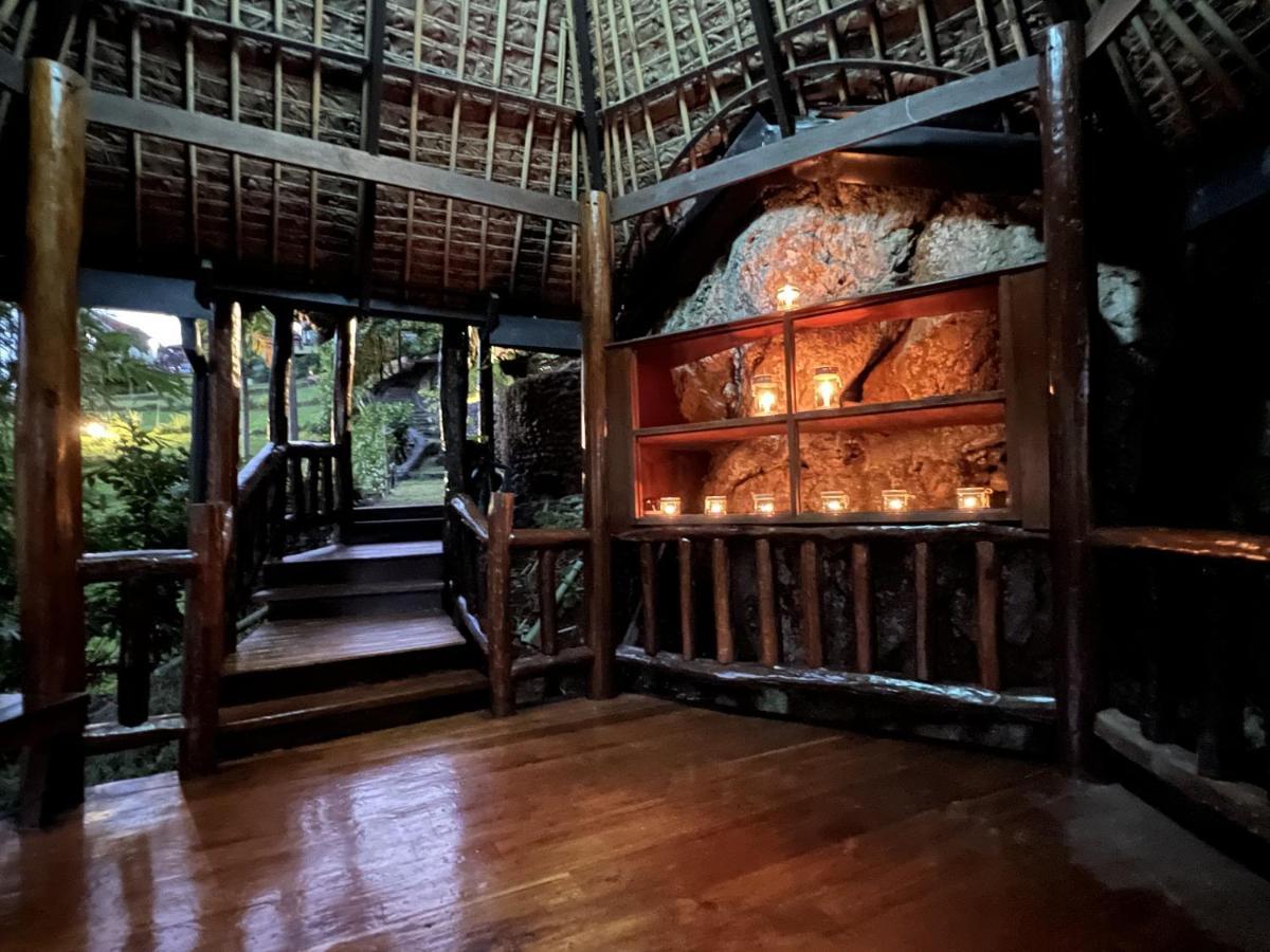 Kanlaya's Eyrie, Luxury Pang Mapha