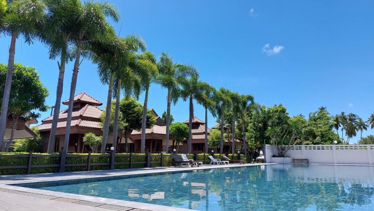 Ruenpruksa Hotel 3*