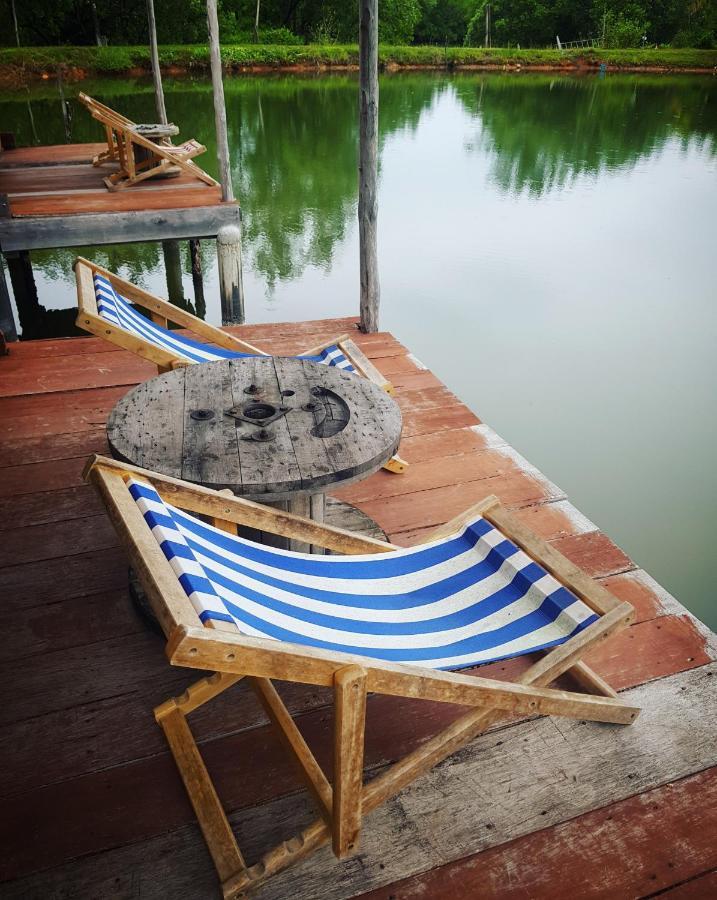 Resort Calm At Bangphat