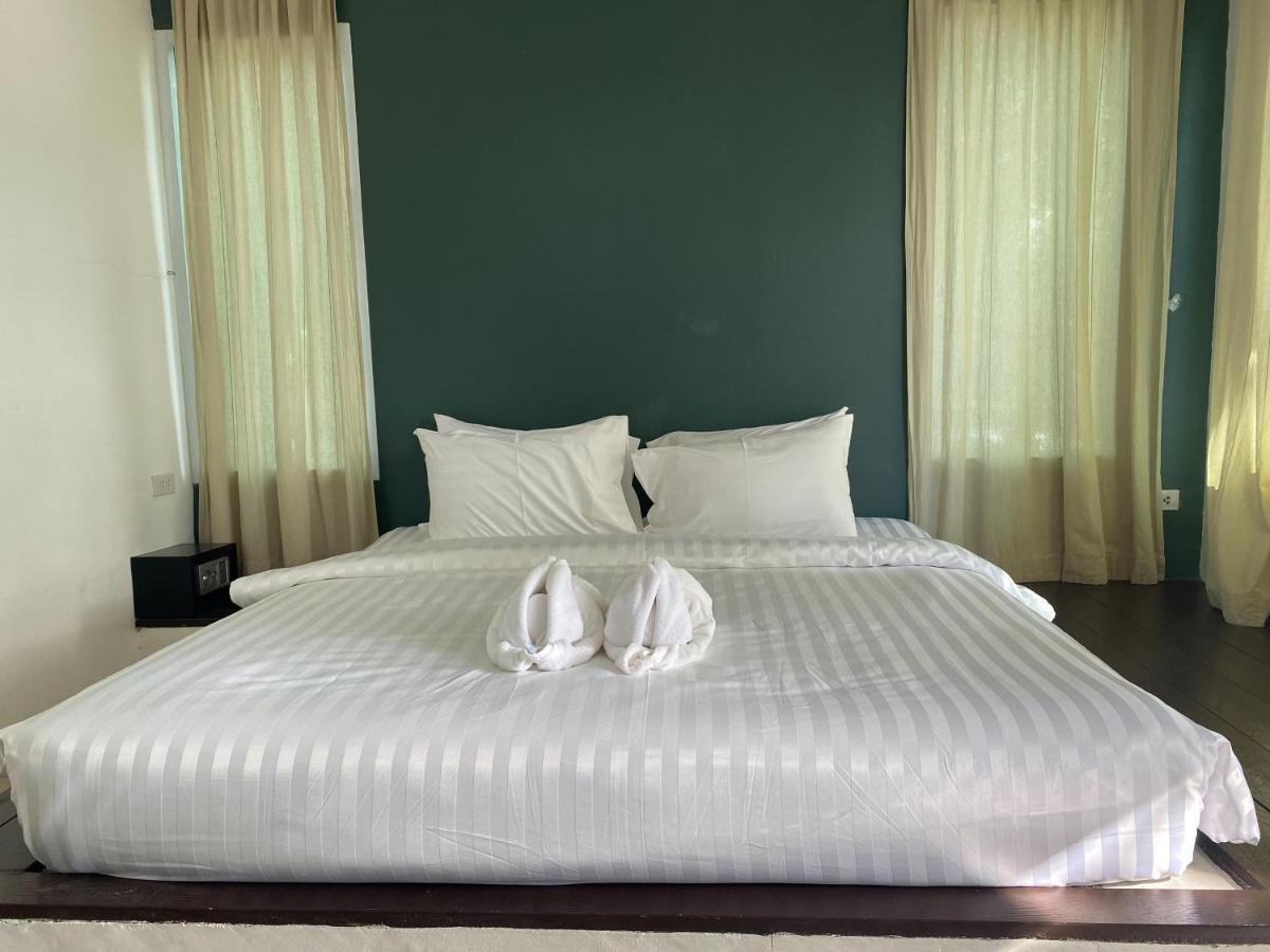 White House Bailan Hotel
