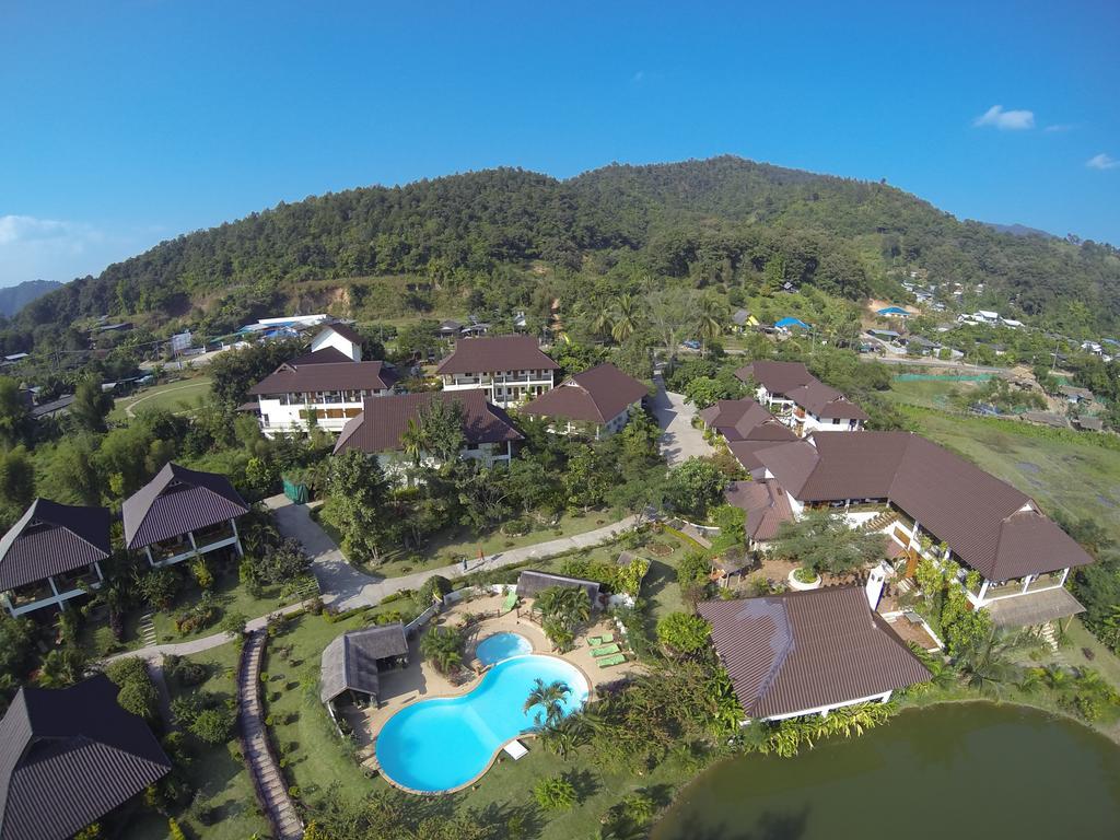 Maekok River Village
