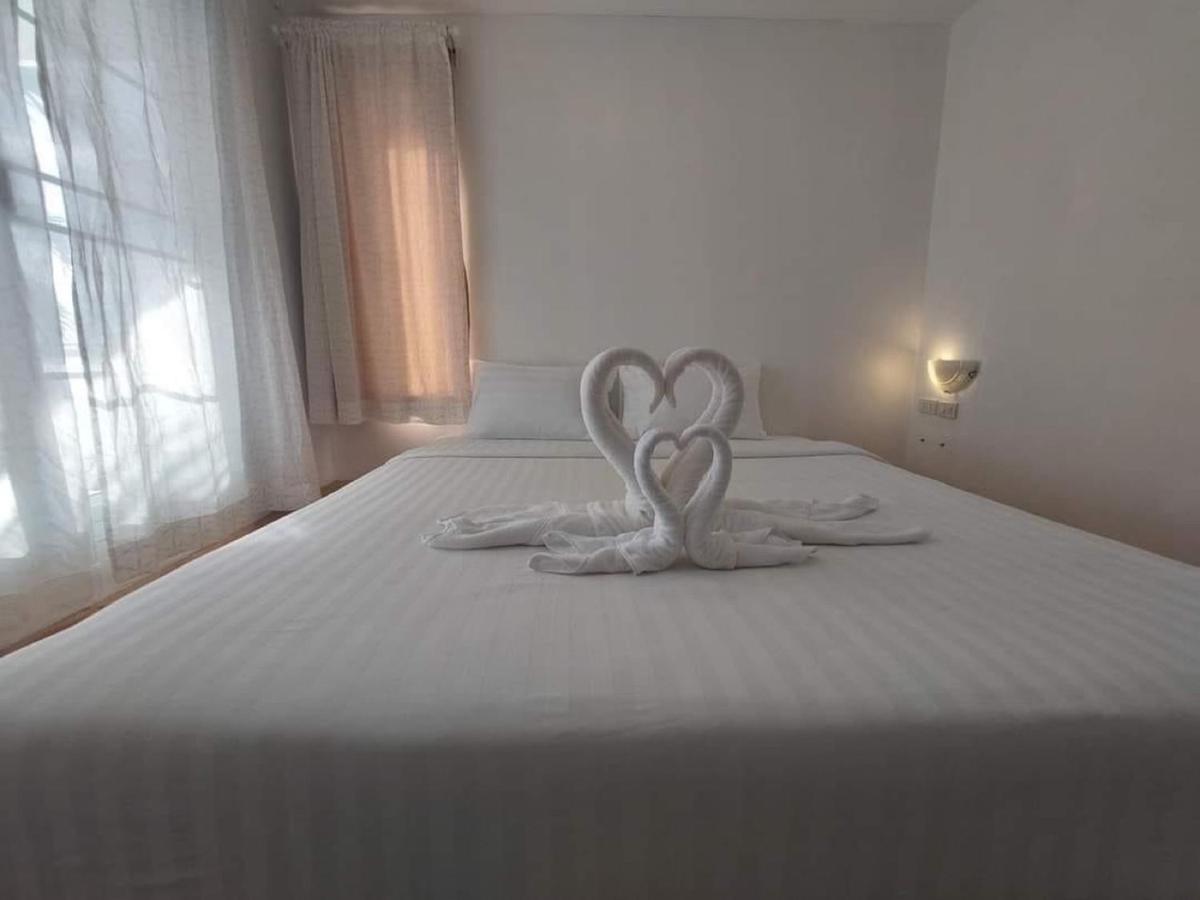 White House Bailan Hotel Koh Chang