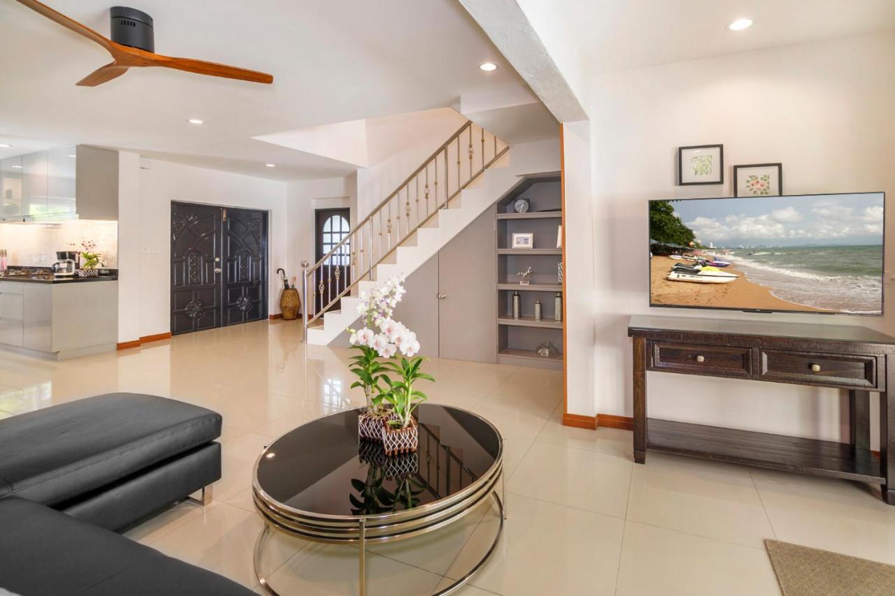 Villa Waree Minutes From Beach And City Pousada