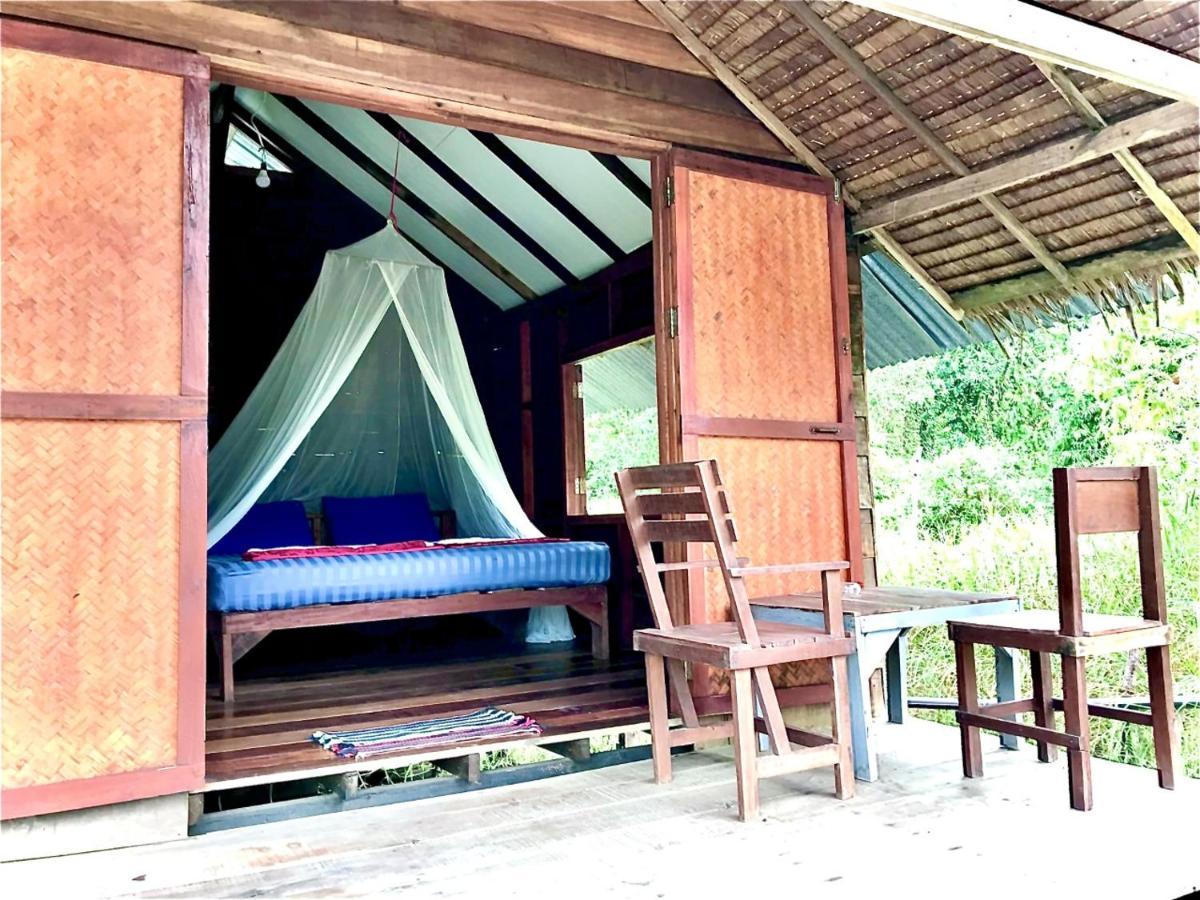 Frog Garden Hut Resort Koh Phayam