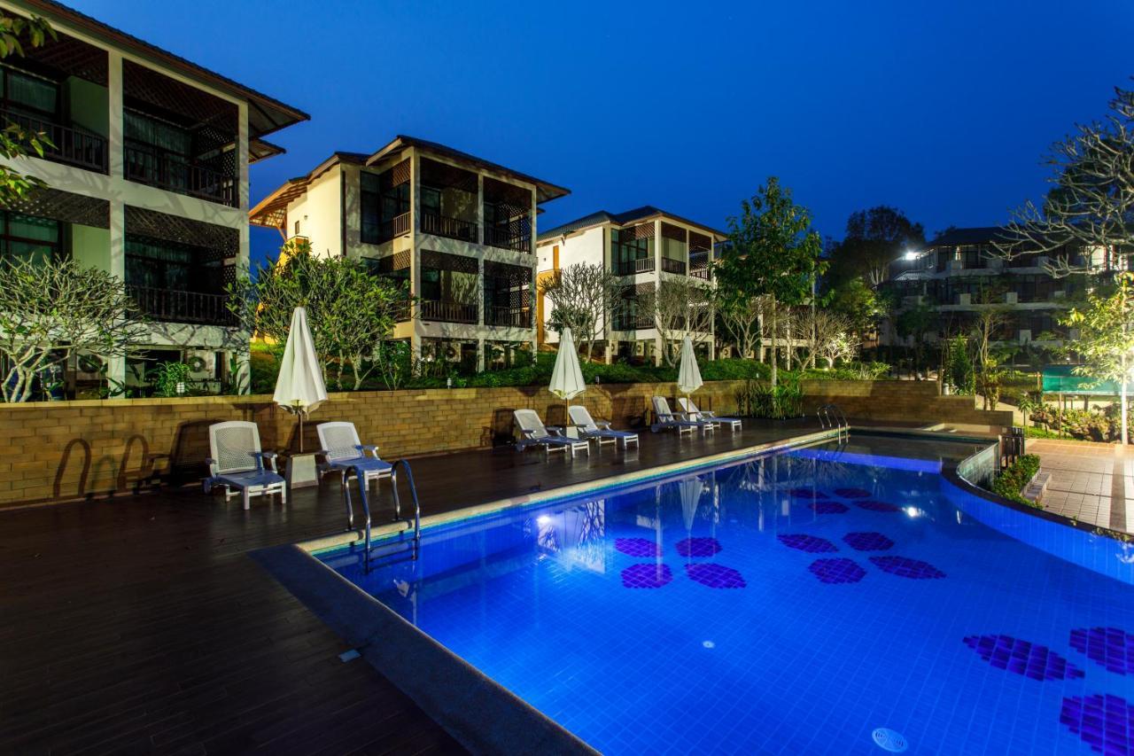 Bansaeo Garden And Chiang Saen