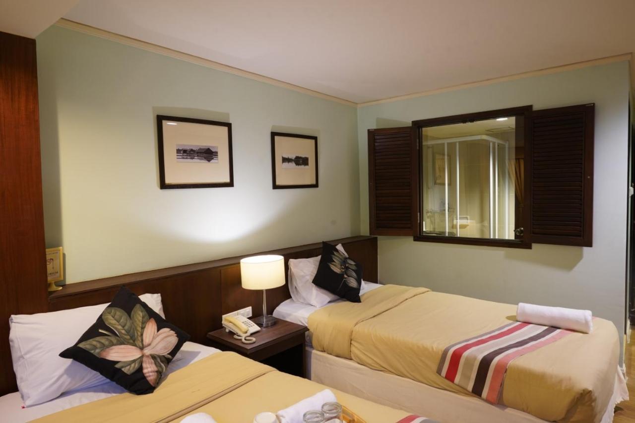 The Twelve Hotel