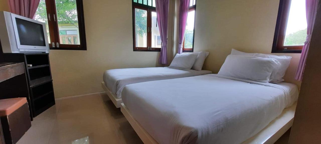Baan Talay Cream 3*