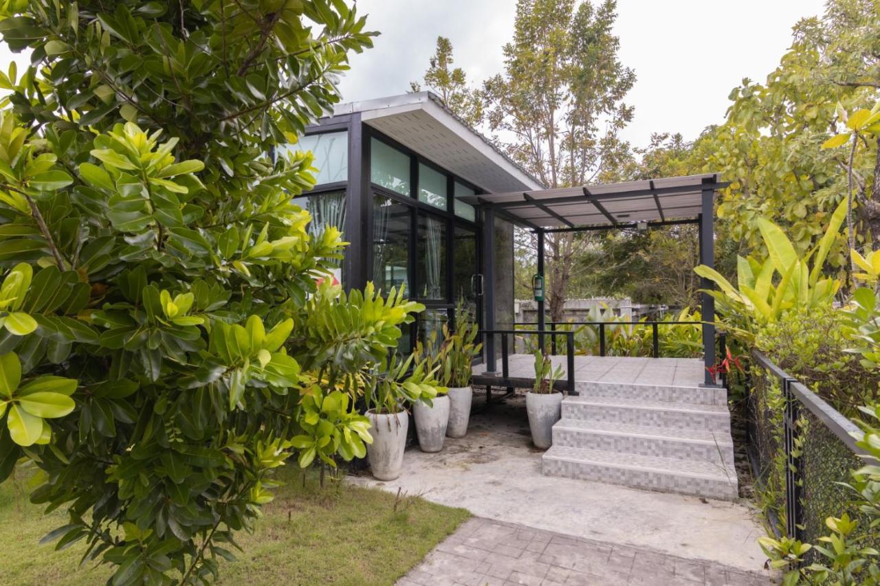 Utapao Sattahip Rayong Resort *
