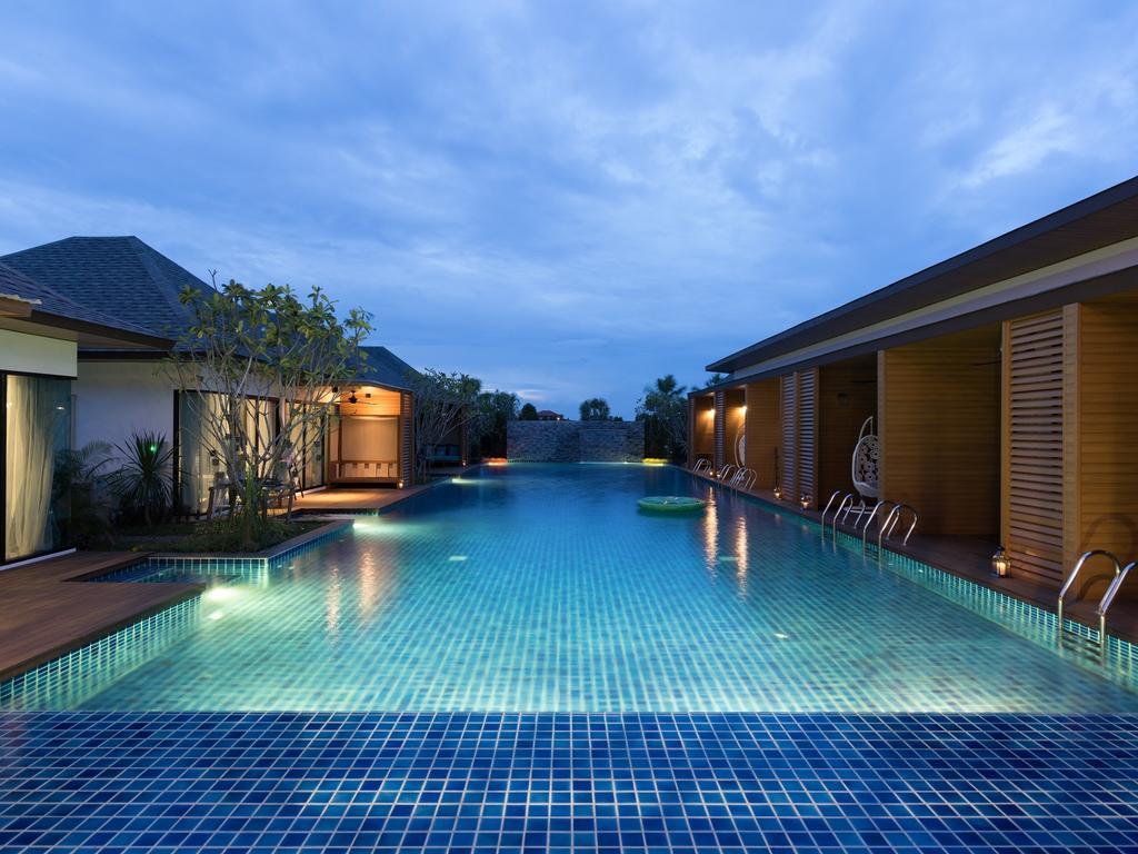 Vann Hua Hin Resort 4*
