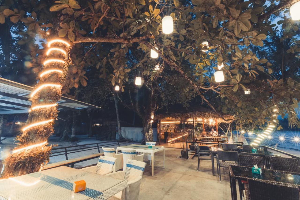 Pak Nam Resort 3*