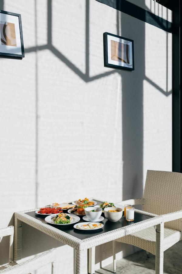 Motive Hotel