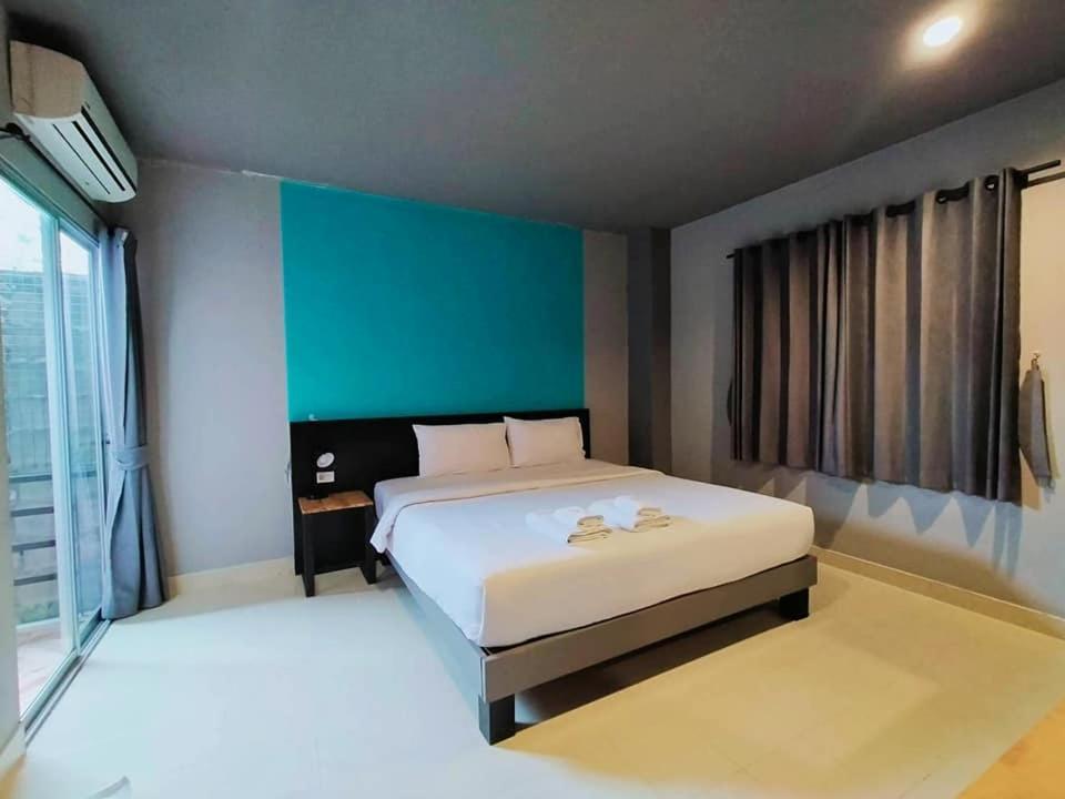 Passion Hotel 2*