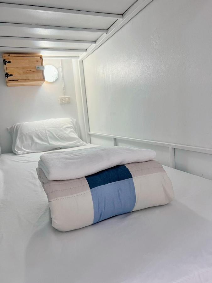 Yoghurt 3 Hostel *