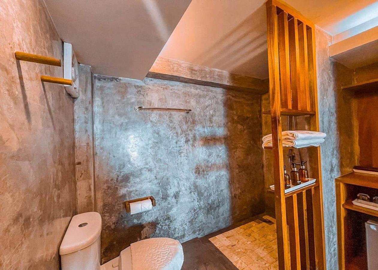 Hotel The Parlour Krabi