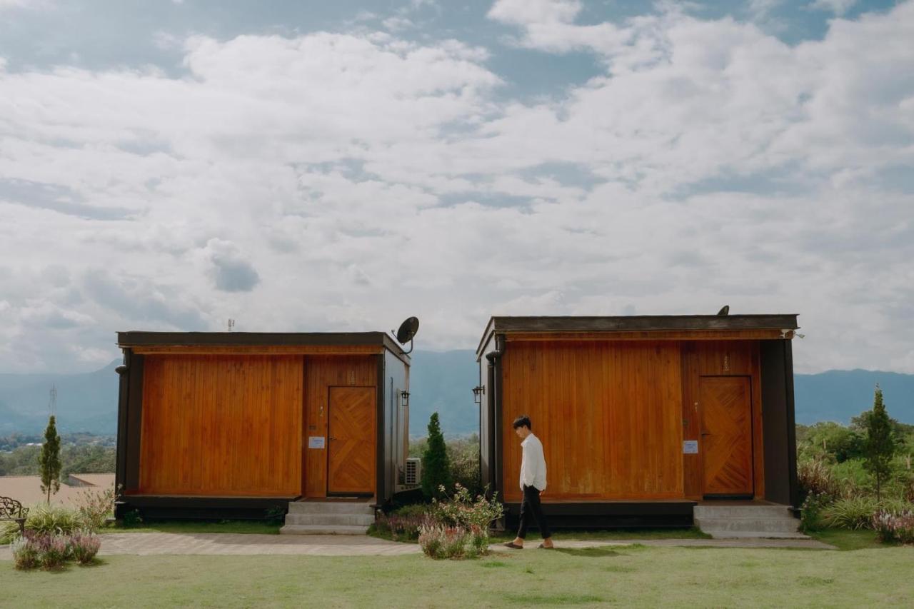 Resort The Sunnery Lom Kao