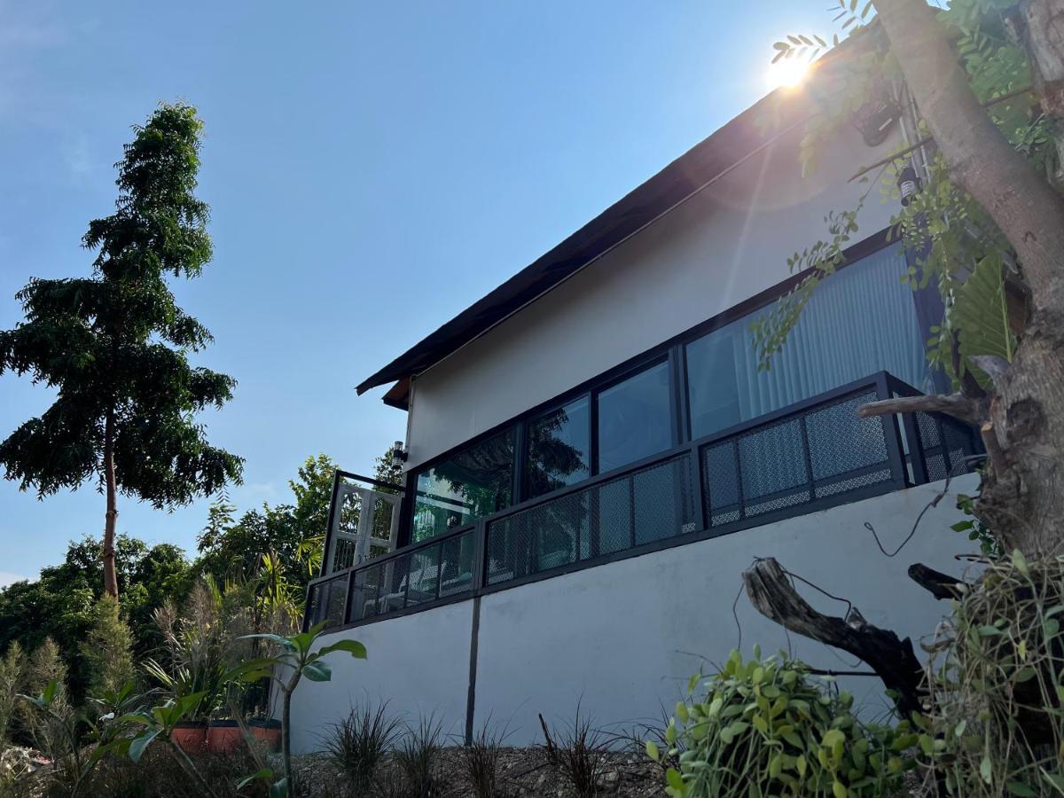 Villa Deep Mountain View *