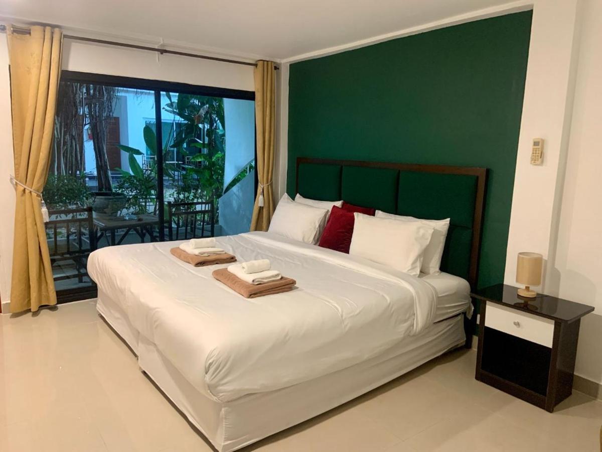 Hotel 4u Samui 3*
