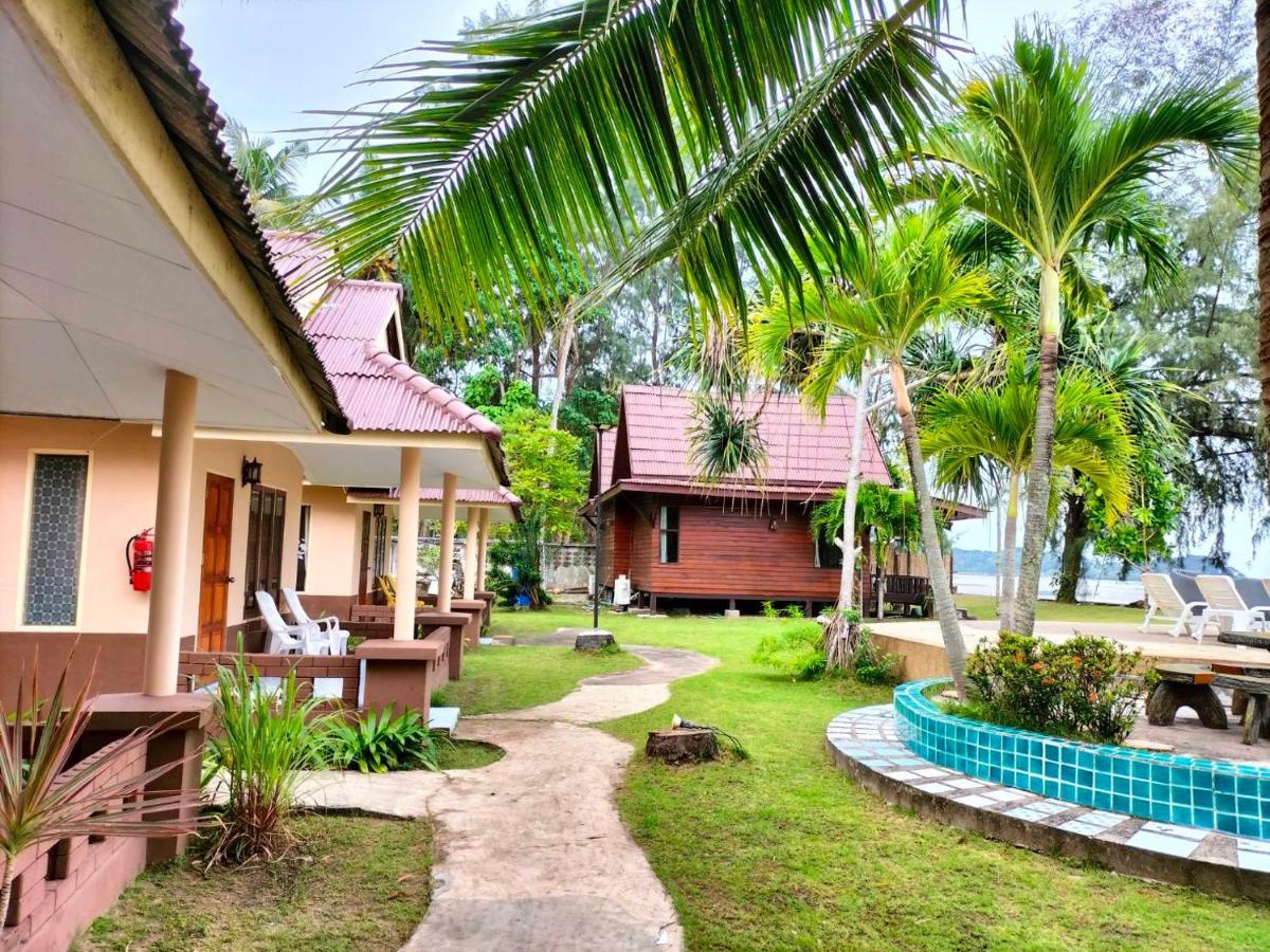 Salatan Hotel
