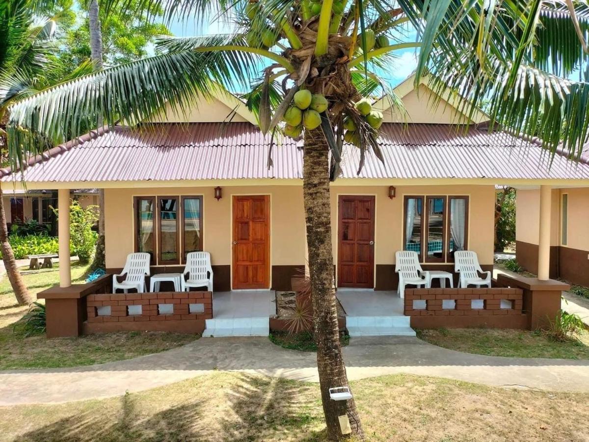 Salatan Hotel 2*