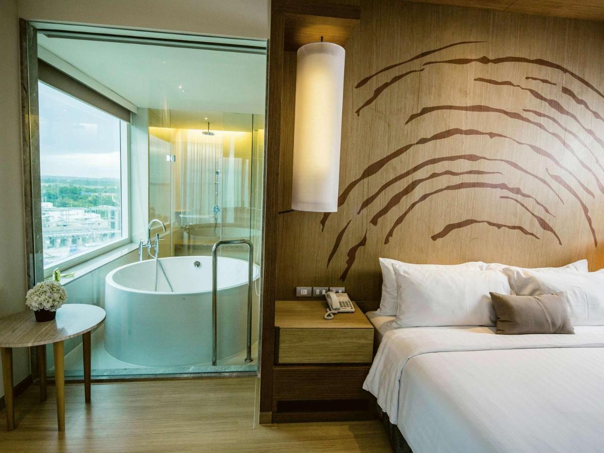 Moevenpick Siam Na Jomtien Pattaya Hotel