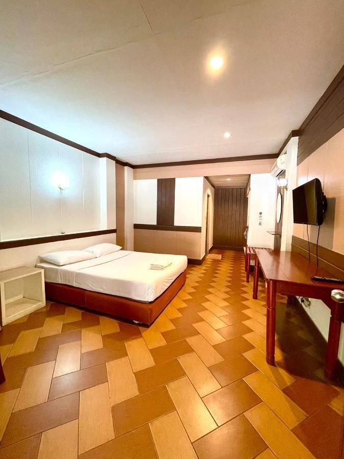 Bansuan Hotel Nakhon Sawan