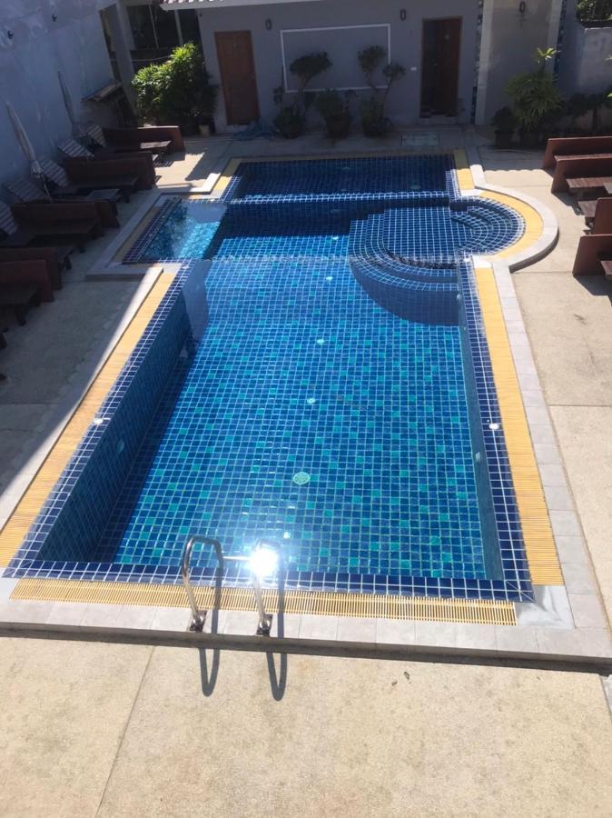 Pratum Resort 2*