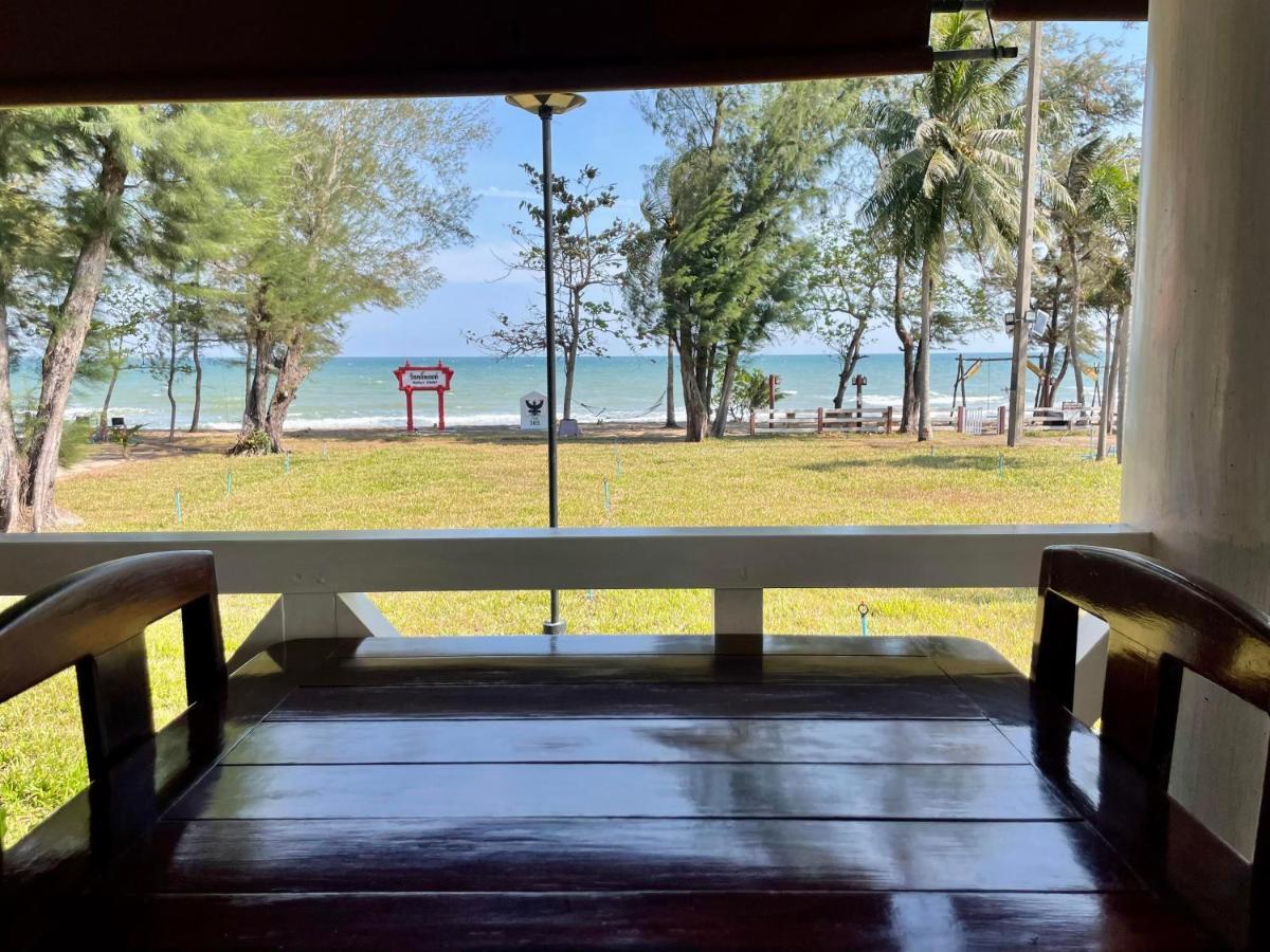 Rocky Point 3* Thap Sakae