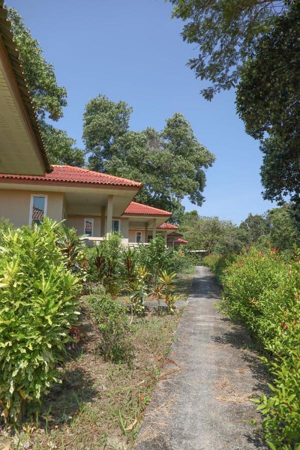 Baansukjai Bungalows Ranong