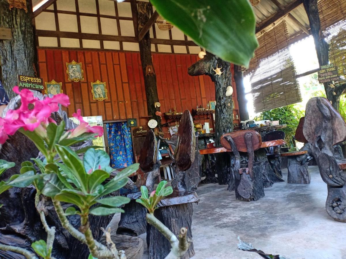 Resort Friendly Koh Jum