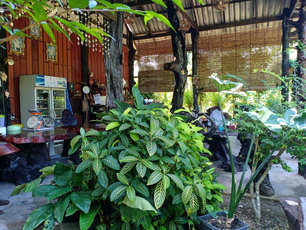 Friendly Resort Koh Jum