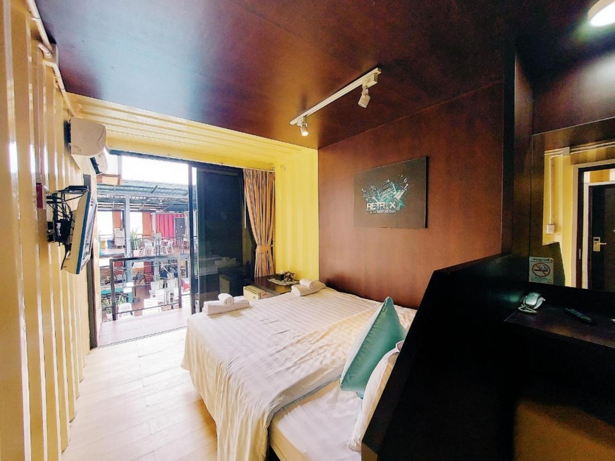 Hotel Retro Box Chumphon