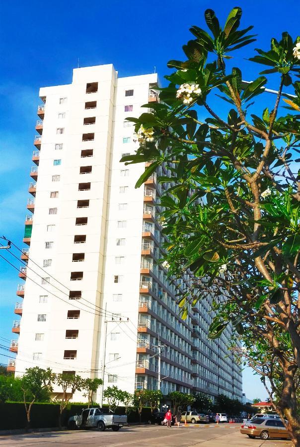 S2 Jomtien Beach