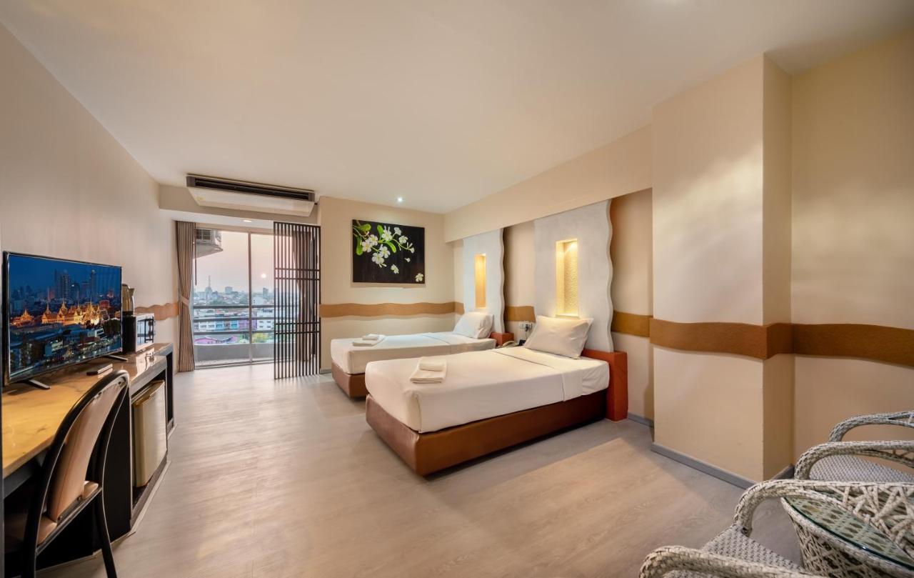 The Legacy Hotel