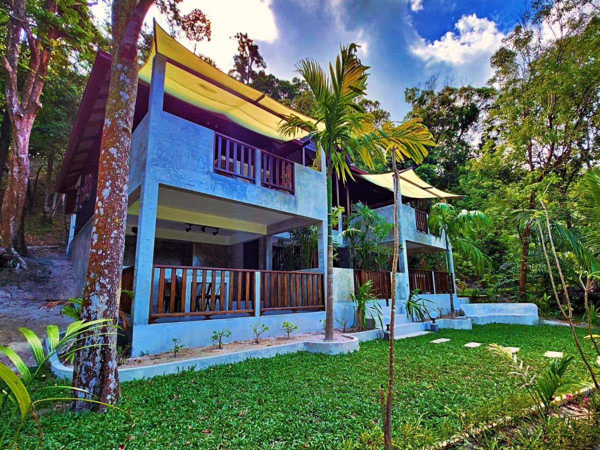 Resort Flower Power Farm Village