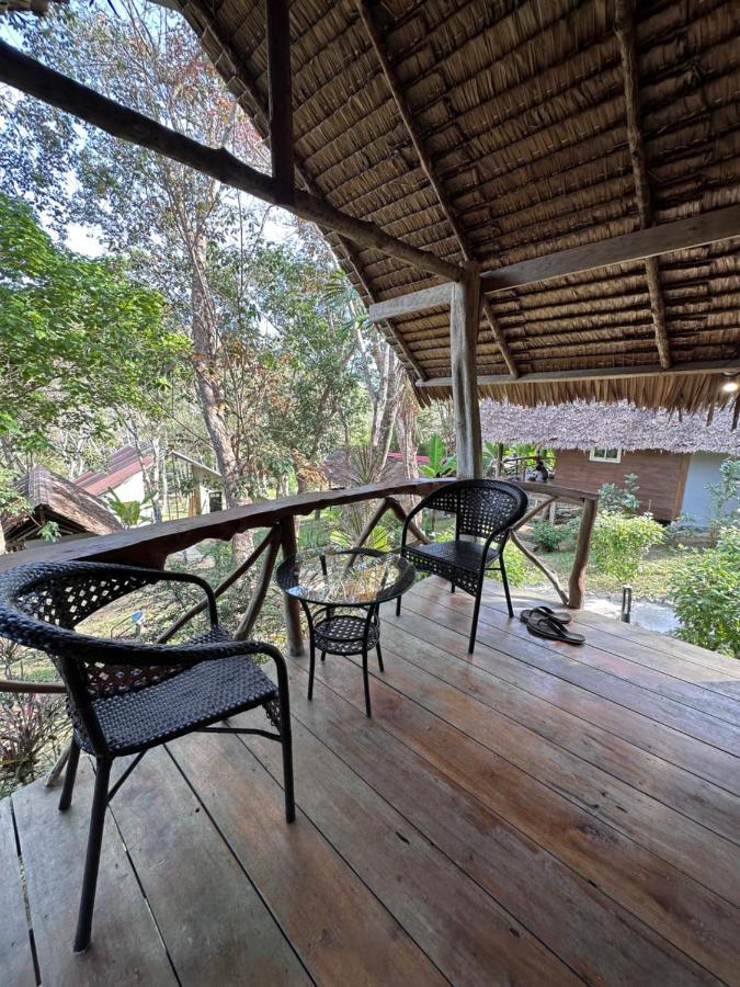 Mountain View * Koh Mook