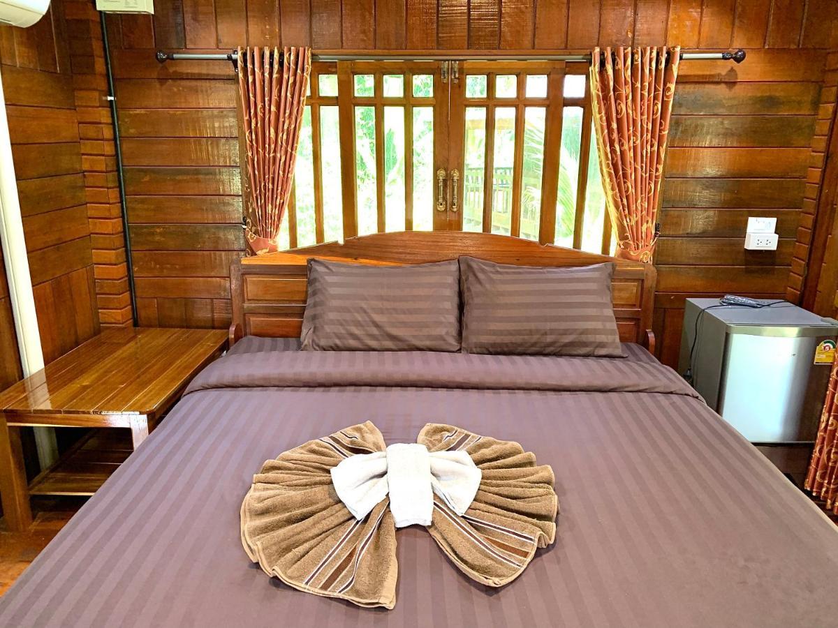 Kohkoodfarmstay Homestay Ko Kut