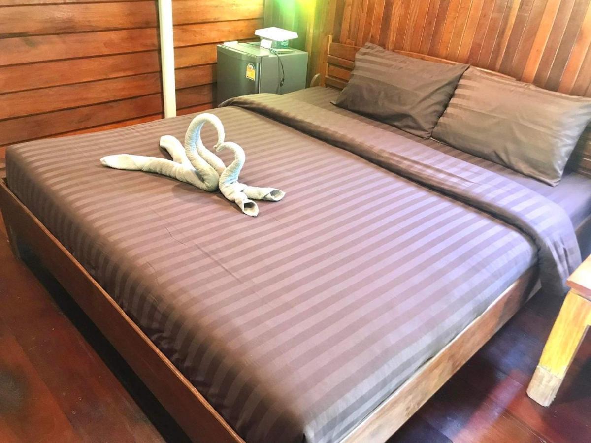 Kohkoodfarmstay * Ko Kut