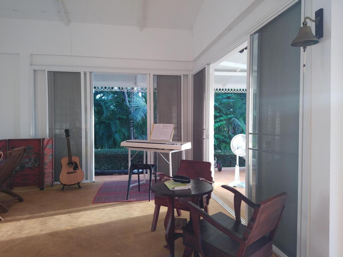 Baan Zourite Seaview