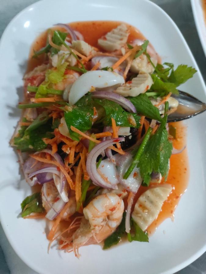 Wixky Nong Khai