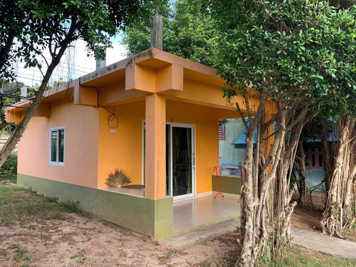 Atmyhomestay Bangsaphan Casa de hóspedes 2*