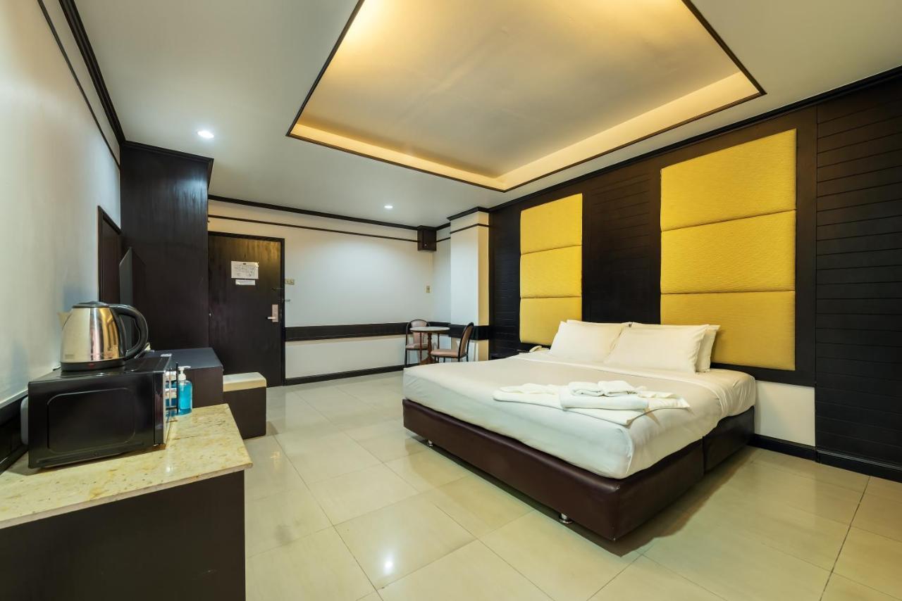 Hotel The Legacy Nonthaburi