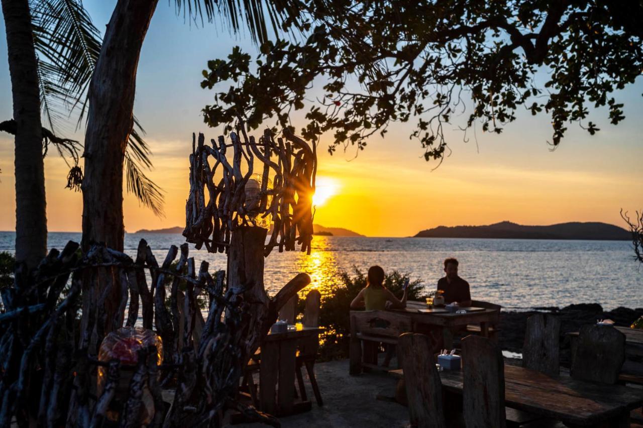Banana Sunset - Bar & Resort 3*