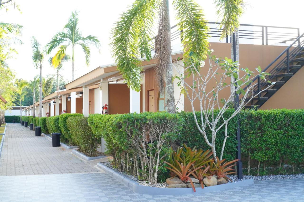 Ip - Resort