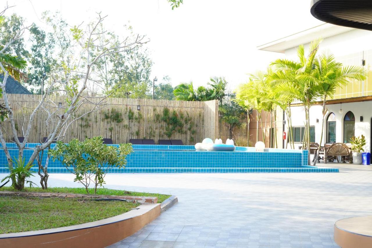 Ip - Resort