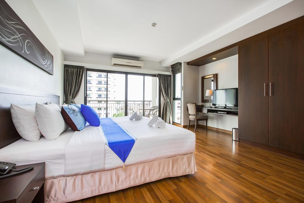 Hotel Fifth Pattaya By Shiwalai Int 5*